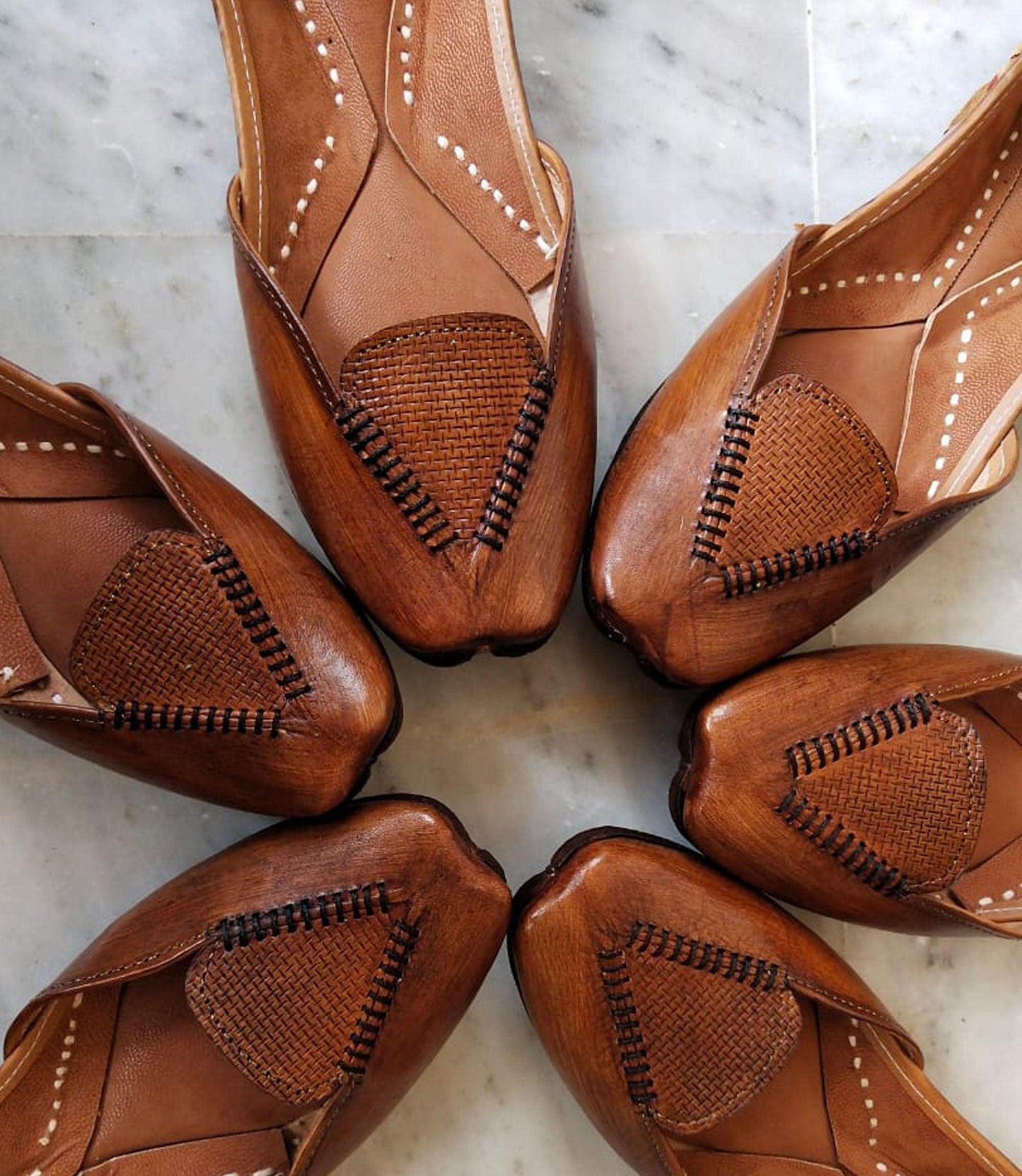 Tan Brown Jutti