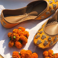 Apricot Jutti