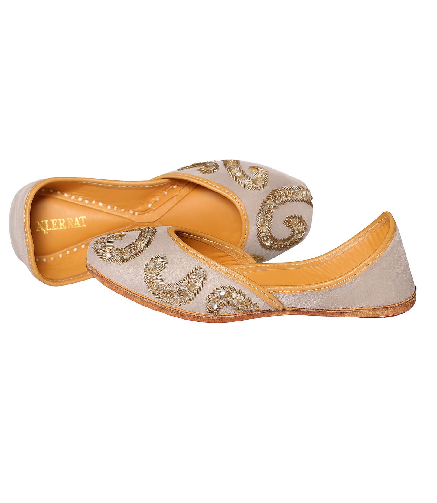 Silver Shadow Juttis