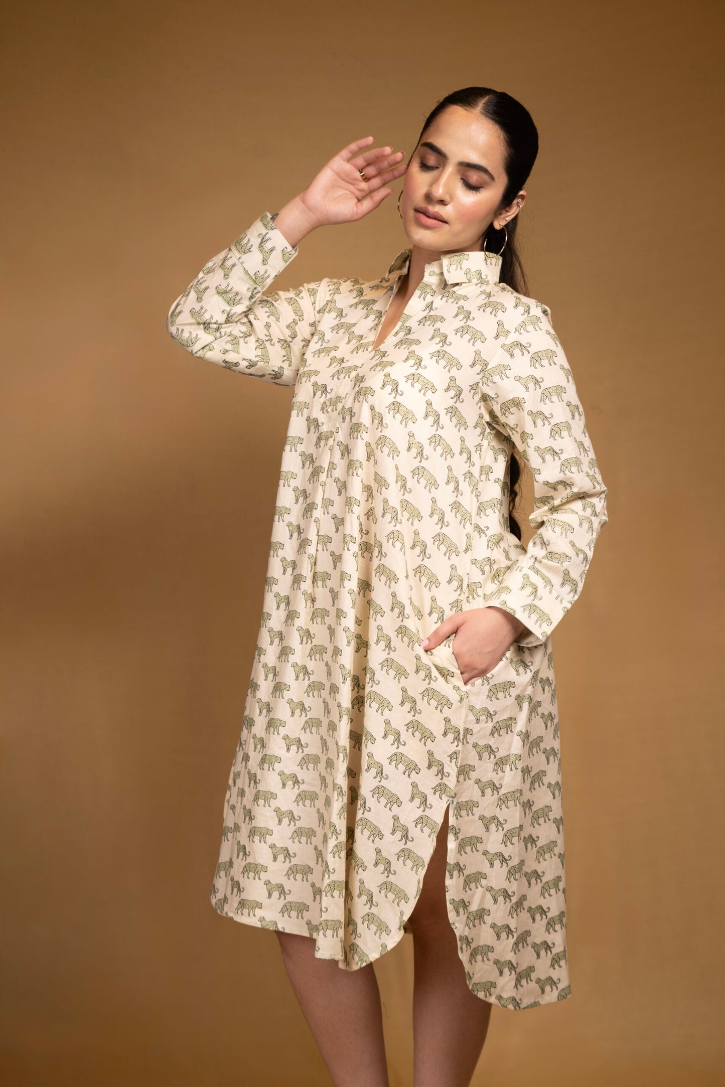 Animal print cotton dress with collar