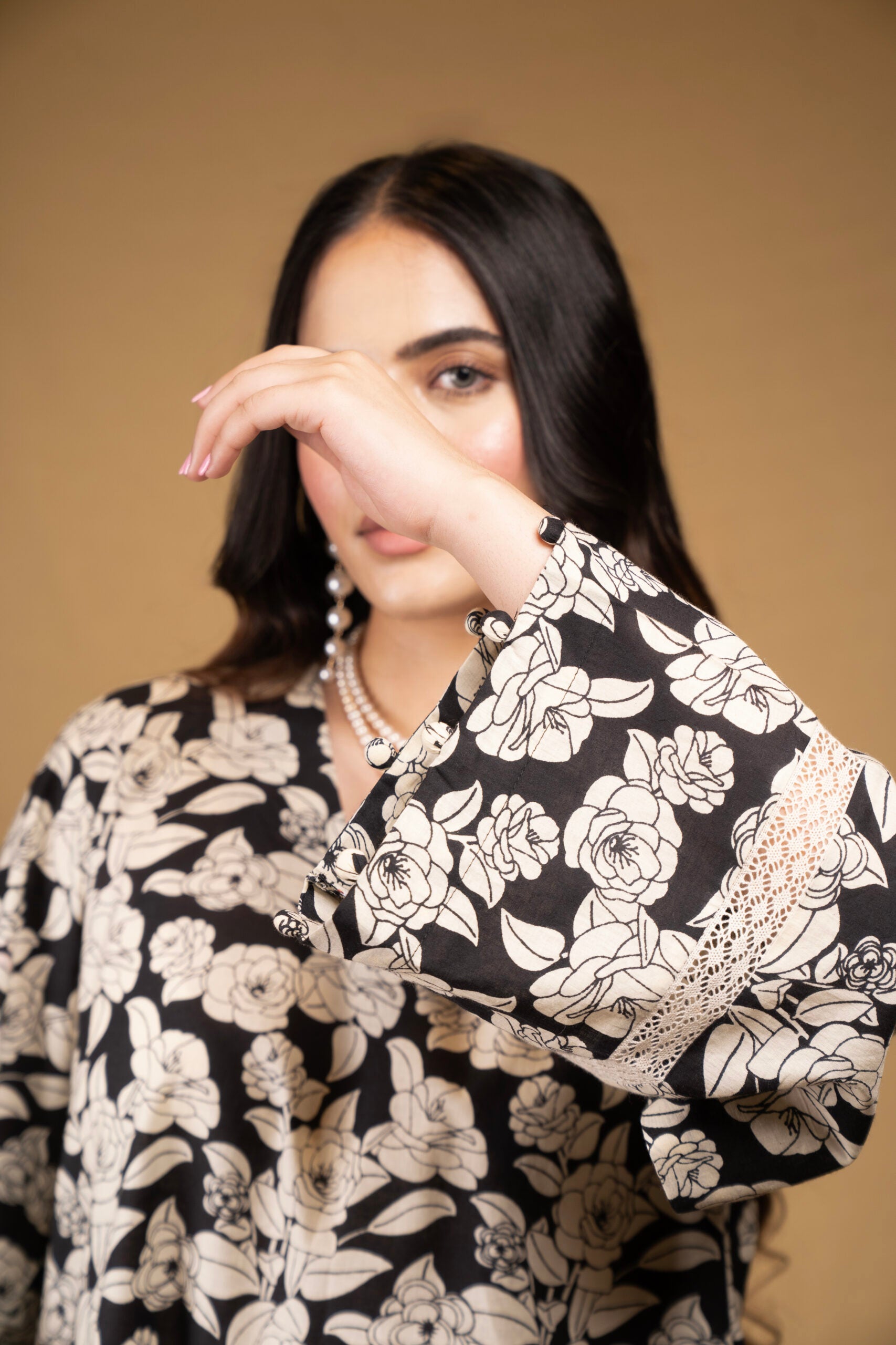 Black and off-white printed floral kurta with flared pants (Co-ord Set)
