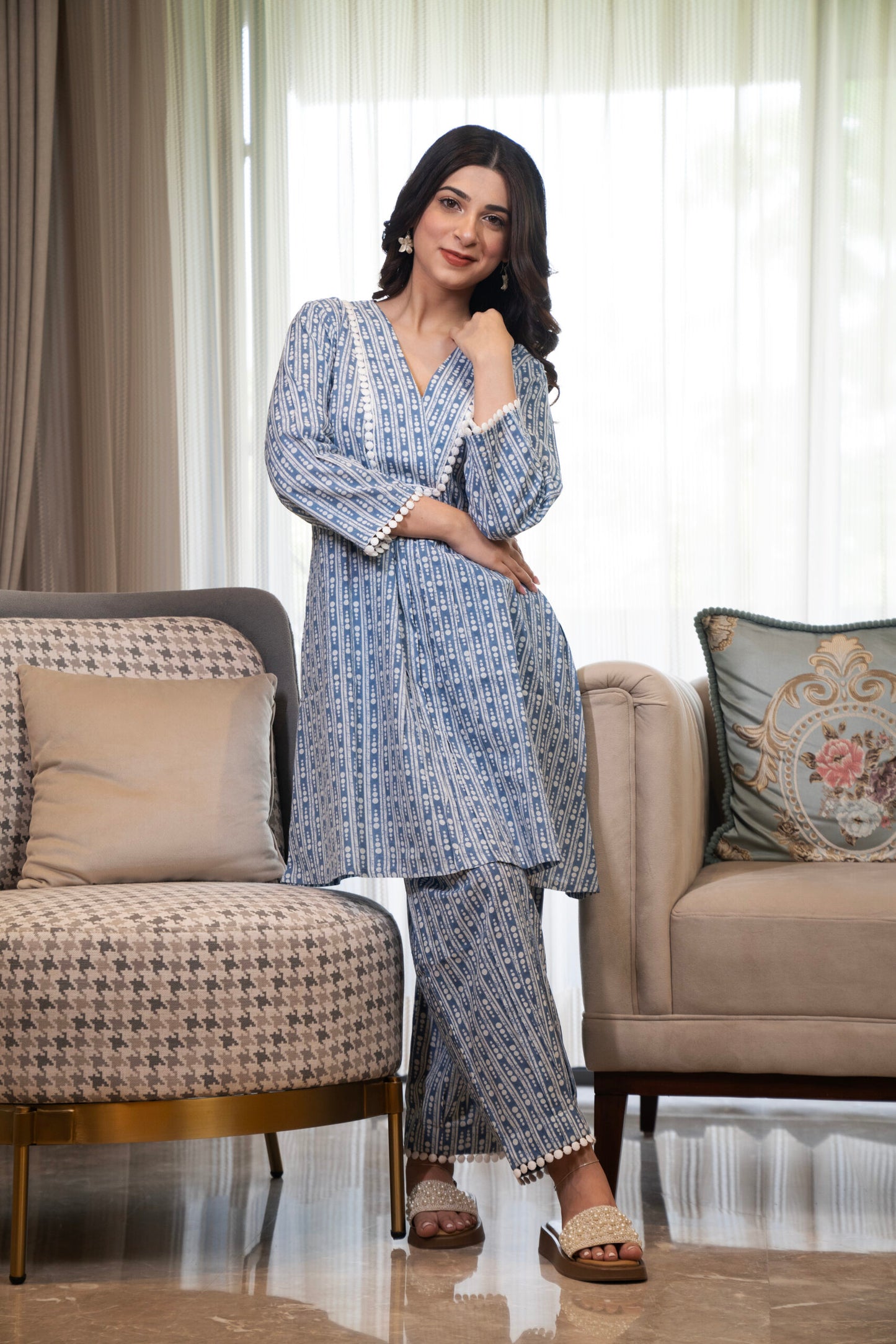 Blue dotted print V-neck Kurta with Afgani pants (Co-ord Set)