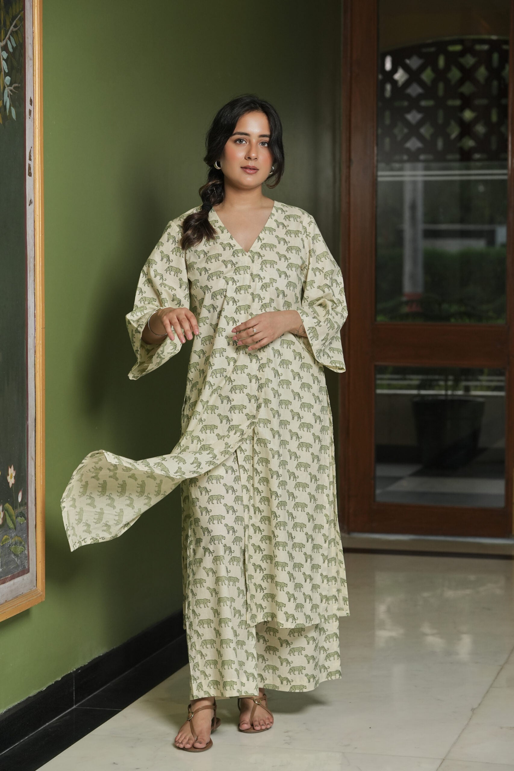 Animal Print Kurta Set with Flared Pants (Set of 2)