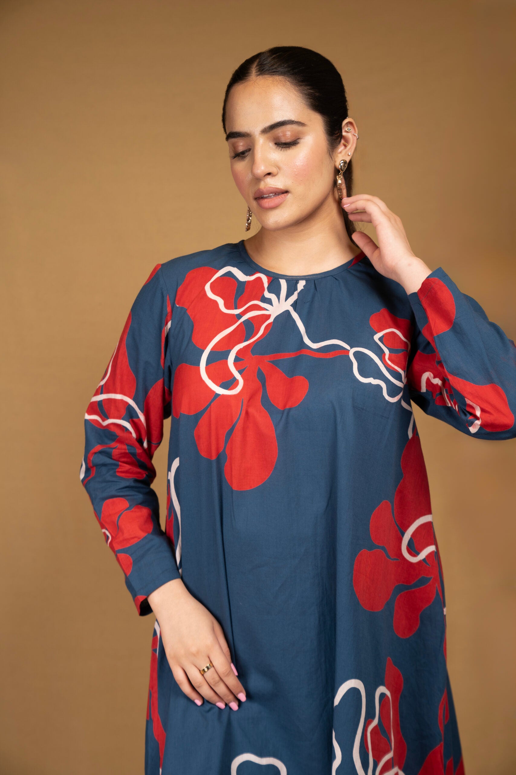 Deep blue printed kurta with straight pants (Co-ord set)