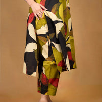 Staight printed kurta with abstract print with pants