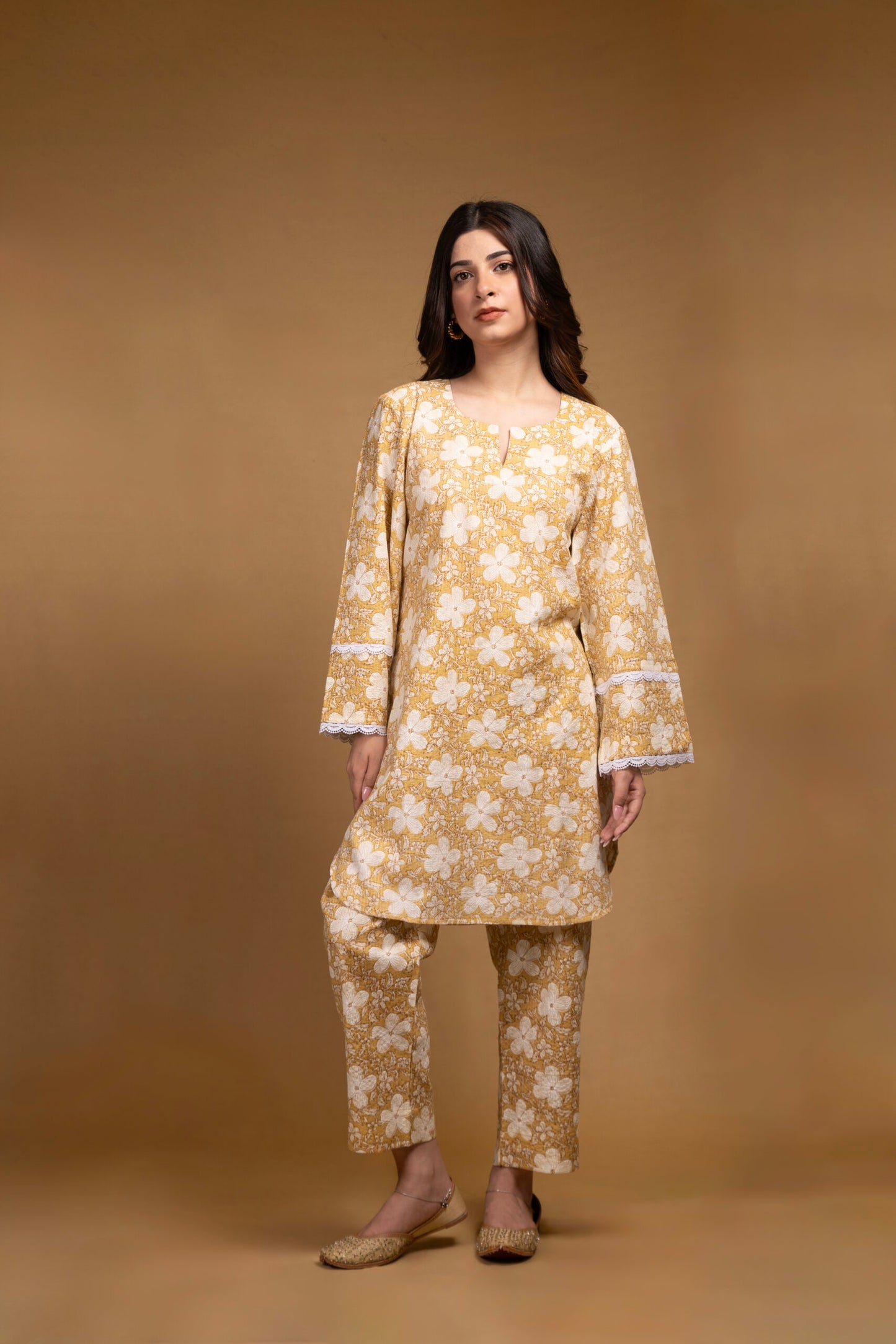 Yellow floral Kurta with straight pants (Co-ord Set)