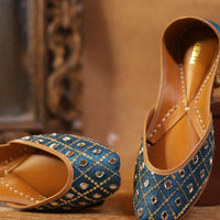 Neelam Juttis