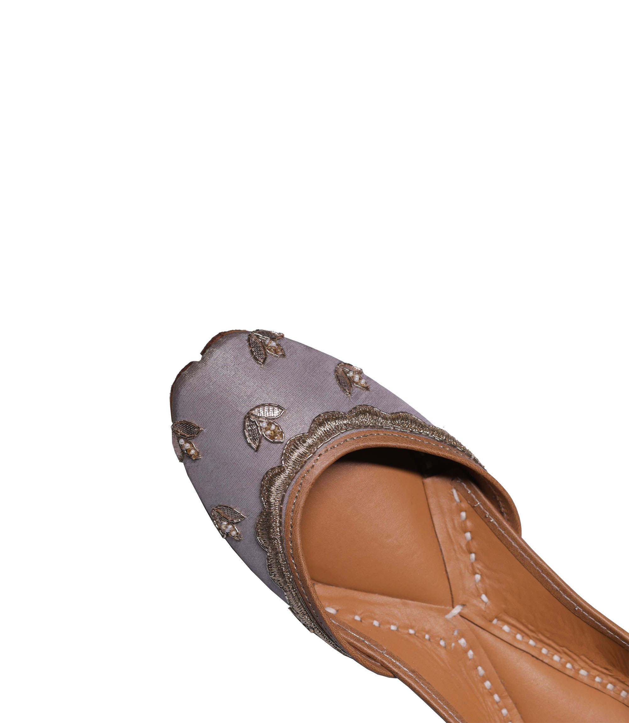 Tara Juttis - Image 2